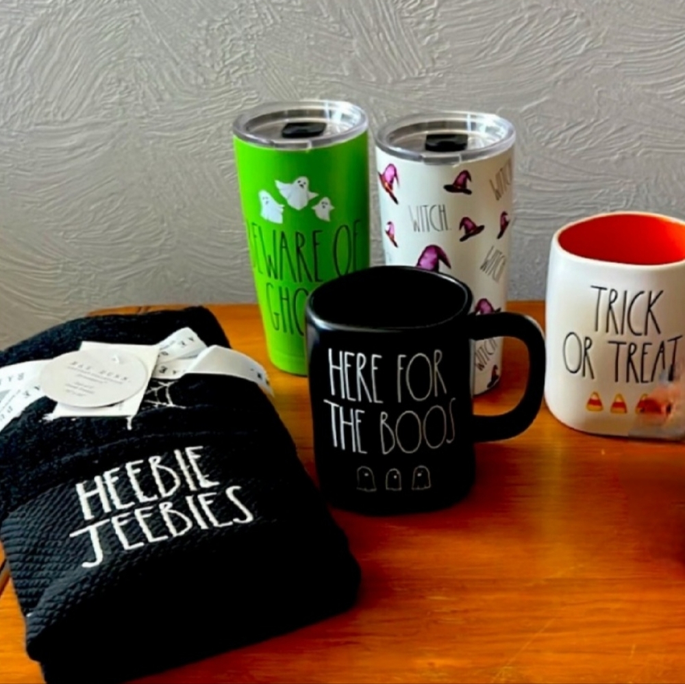 NEW Rae Dunn HALLOWEEN Tumblers Mugs and Towels Lot Set